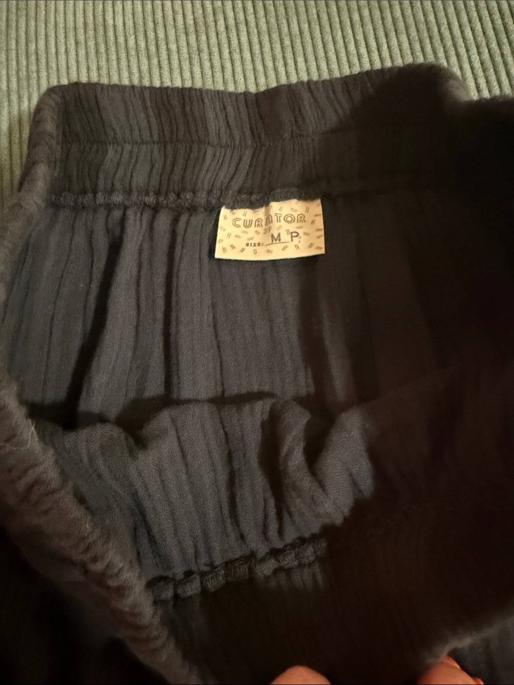 Curator sf skirt - Picture 2 of 4